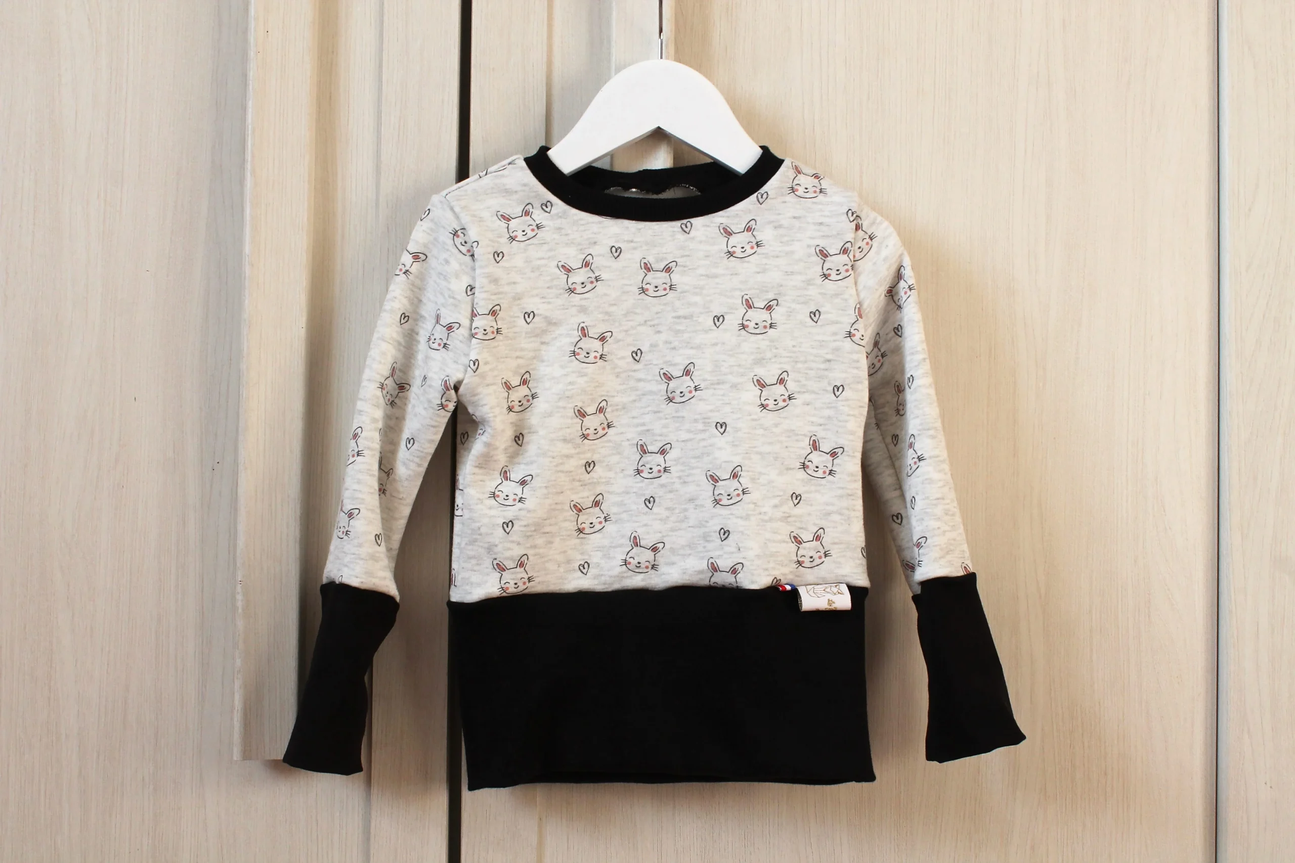 Pull évolutif enfant Lapins Molletonné – Image 4